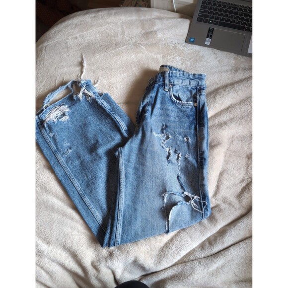 Free People Denim - Super cute free people wide legged distressed jeans